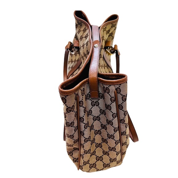 Gucci, aunthentic, tote 2 way style, 2 tone gold and silver GG sign both sides - Picture 7 of 17